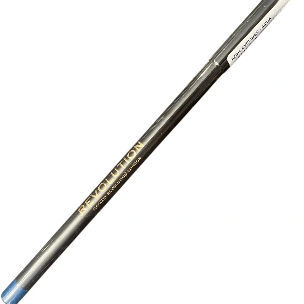 Makeup Revolution London Kohl Eyeliner Color Aqua Blue‎ Smooth Creamy Smoky